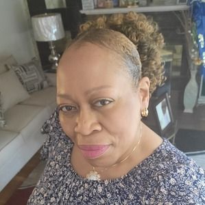 Meet your Posher, Cheryl